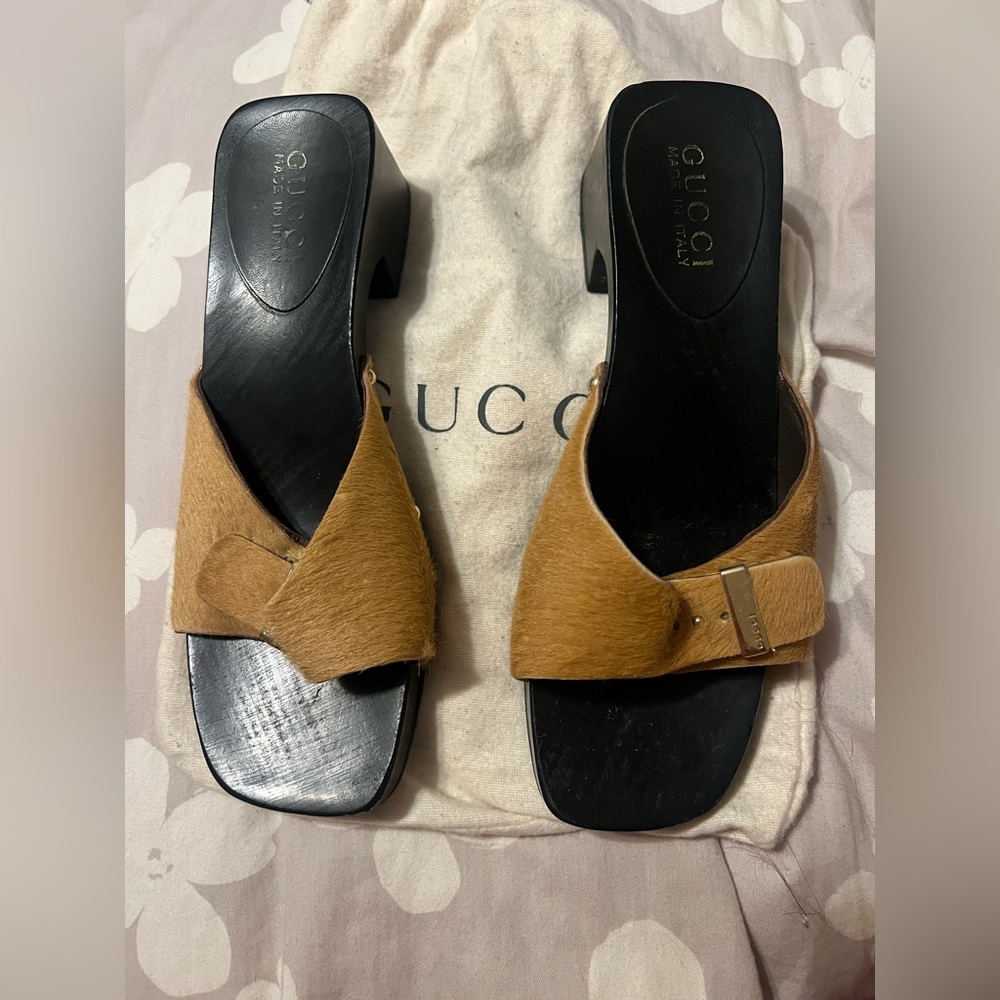 Gucci sandals